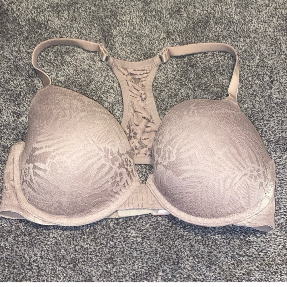 Victoria secret 34 DD